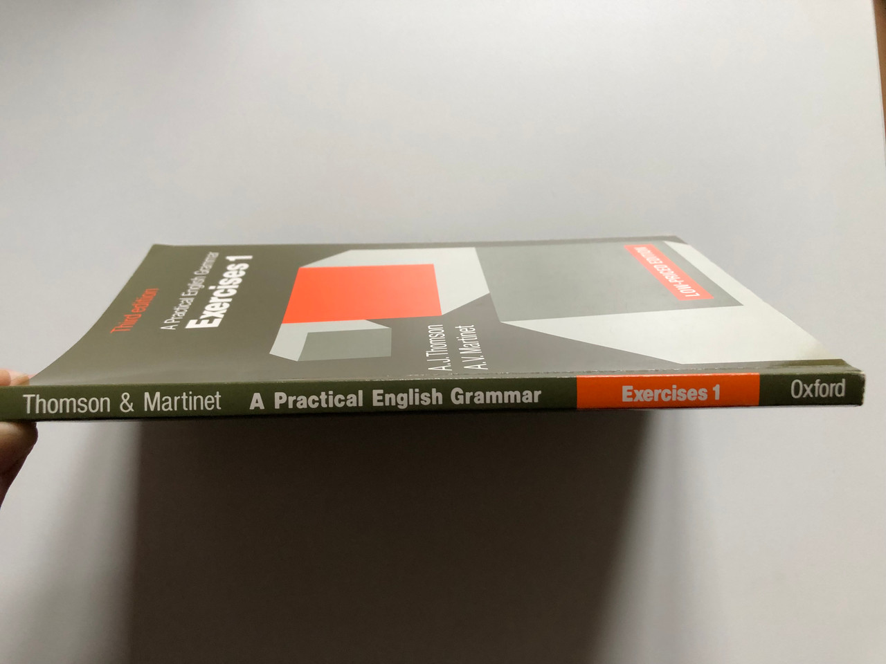 Practical English Grammar: Exercises 1 / By: A. J. Thomson