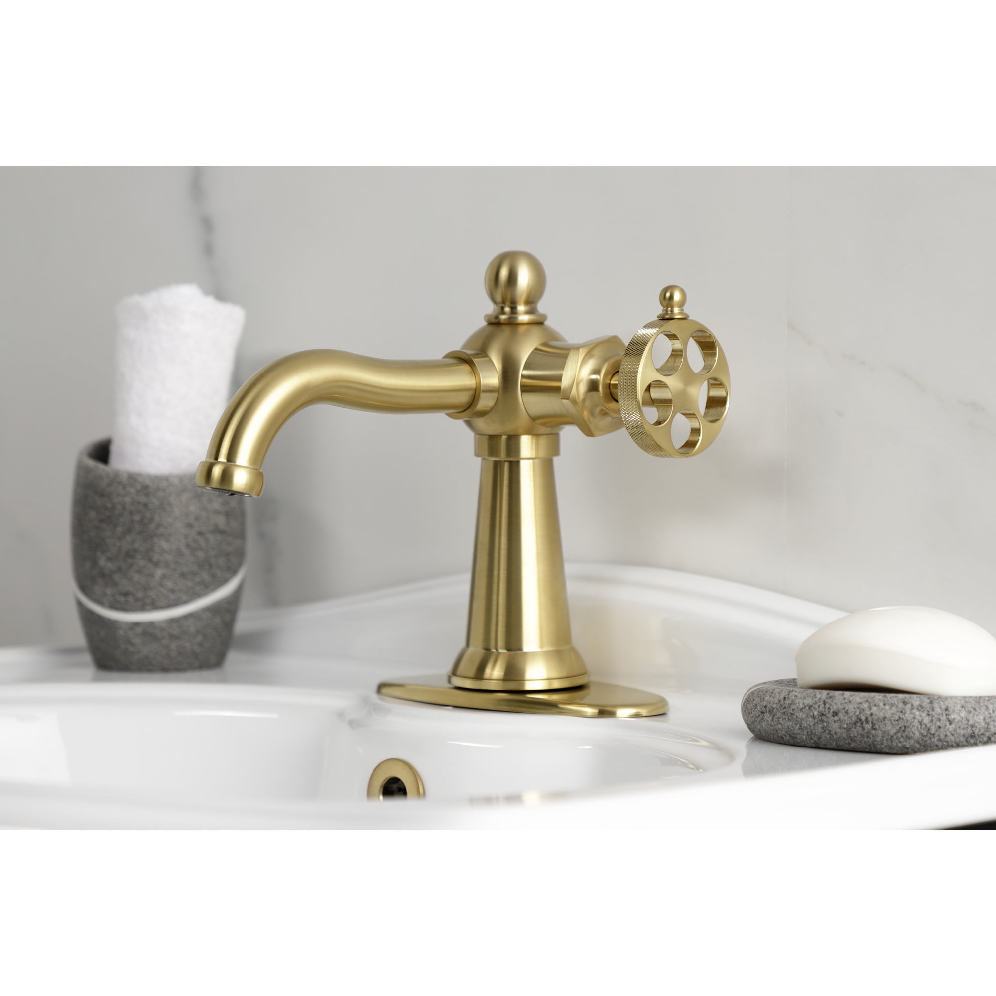Kingston Brass KSD3547RKZ Wendell One-Handle Single-Hole Bathroom Faucet with Knurled Handle and Push Pop-Up Drain, Brushed Brass