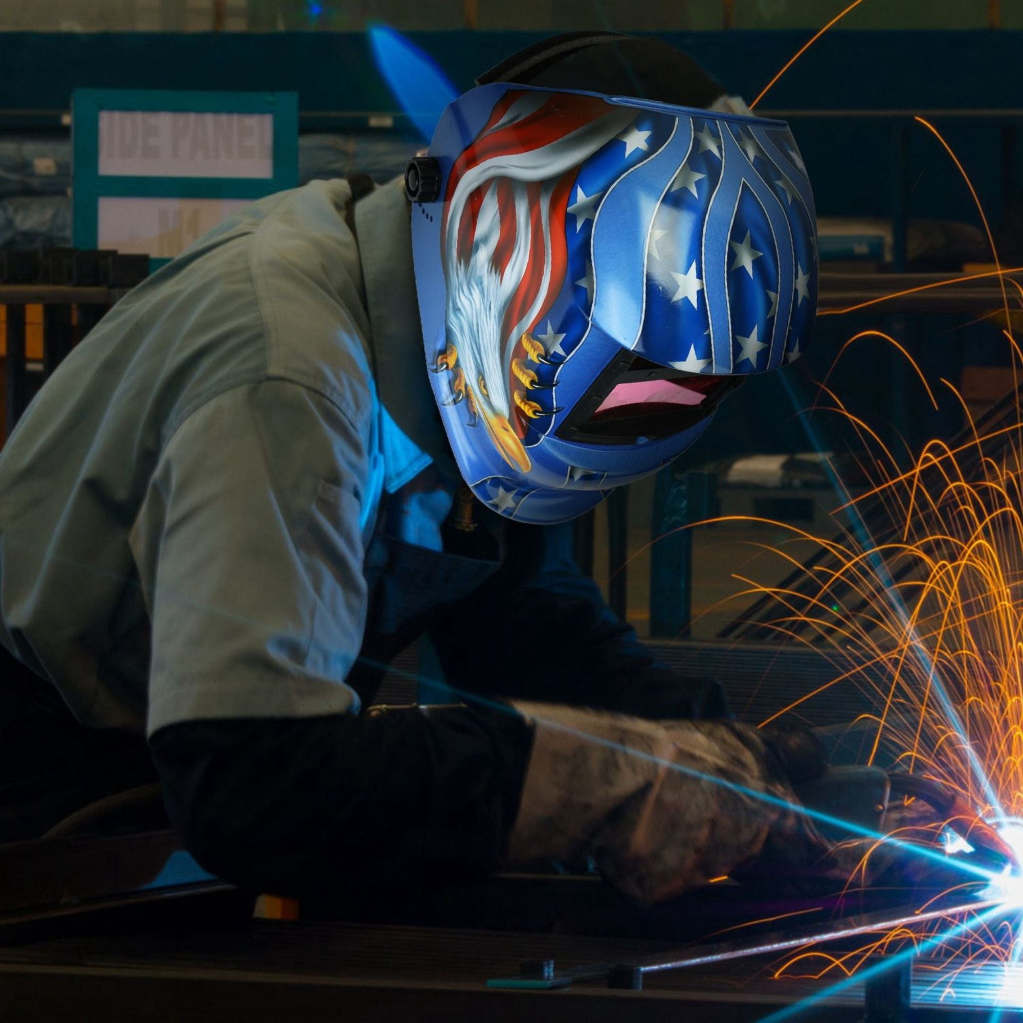 True Color Auto Darkening Welding Helmet – Solar Powered Mask for MIG, TIG, Arc & Grinding