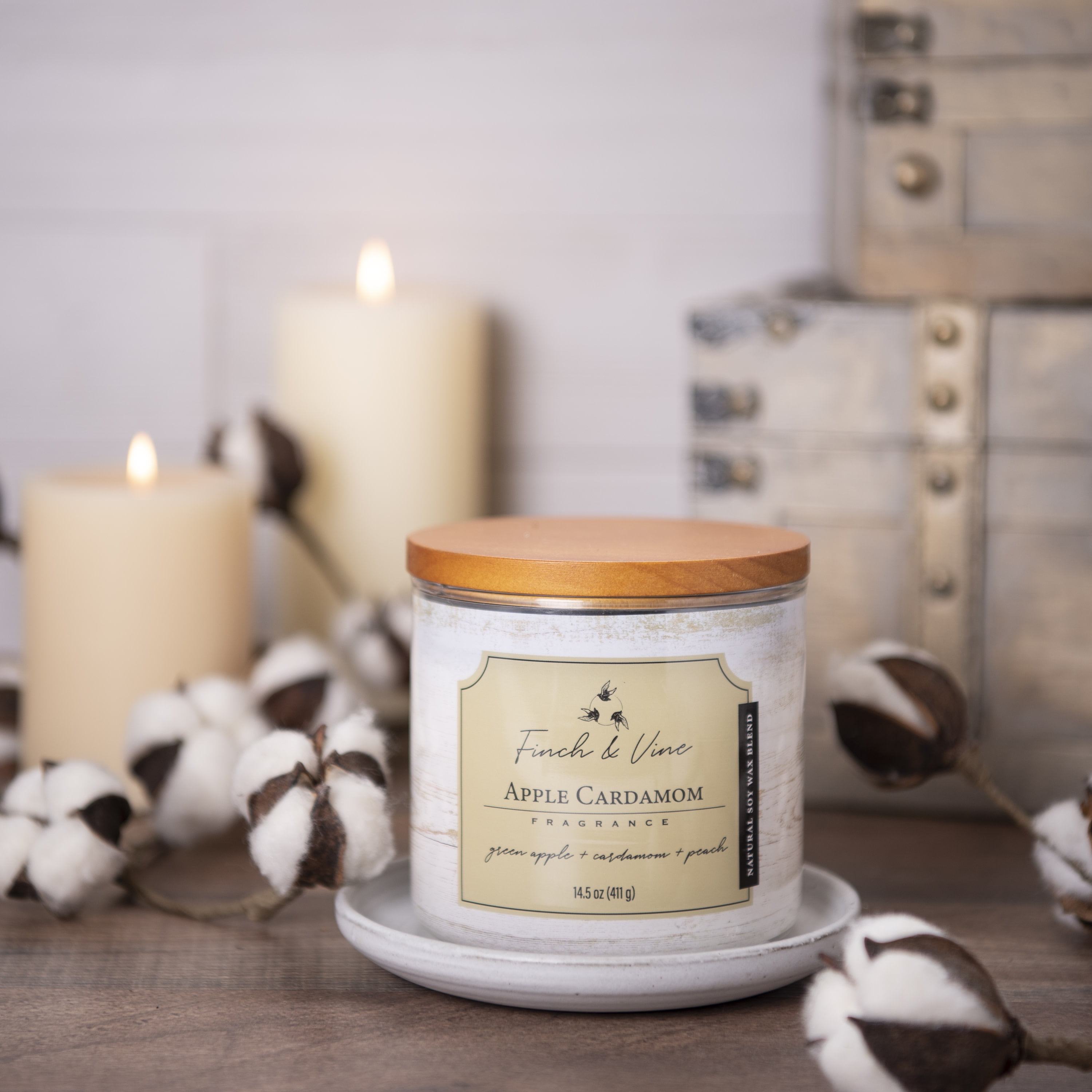 Carolina Candle Apple Cardamom 14.5Oz, 3 Wick Candle, White