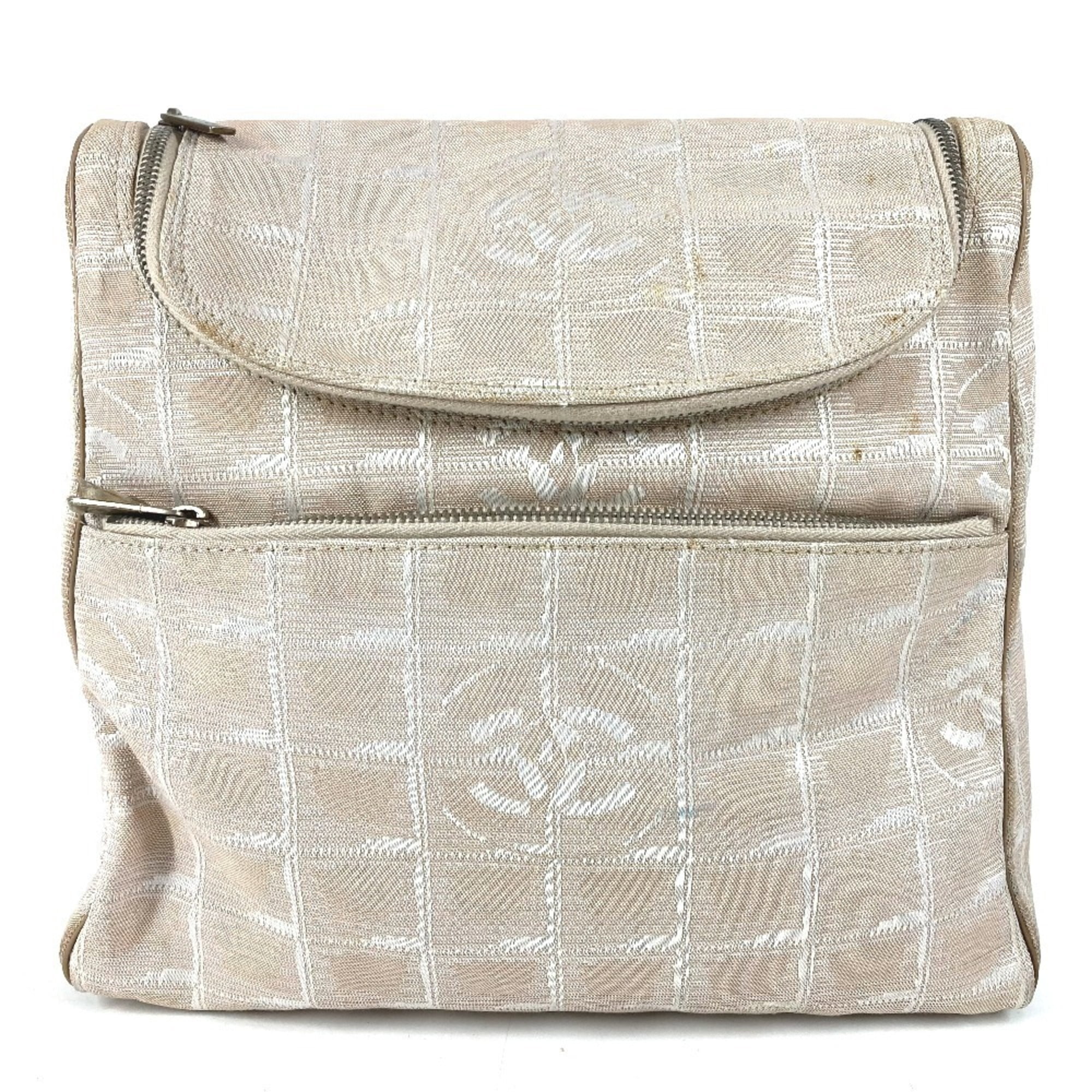 Pre-Owned CHANEL A15958 New Travel Line CC Coco Mark Logo  display picture 2