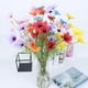 thumbnail image 1 of Gwong Decoración hogareña 1 PC 5 cabezas Planta artificial Vivid Faux Seda Flor Fácil de mantener Simulación Flor Decoración para el hogar Gwong 21070452, 1 of 6