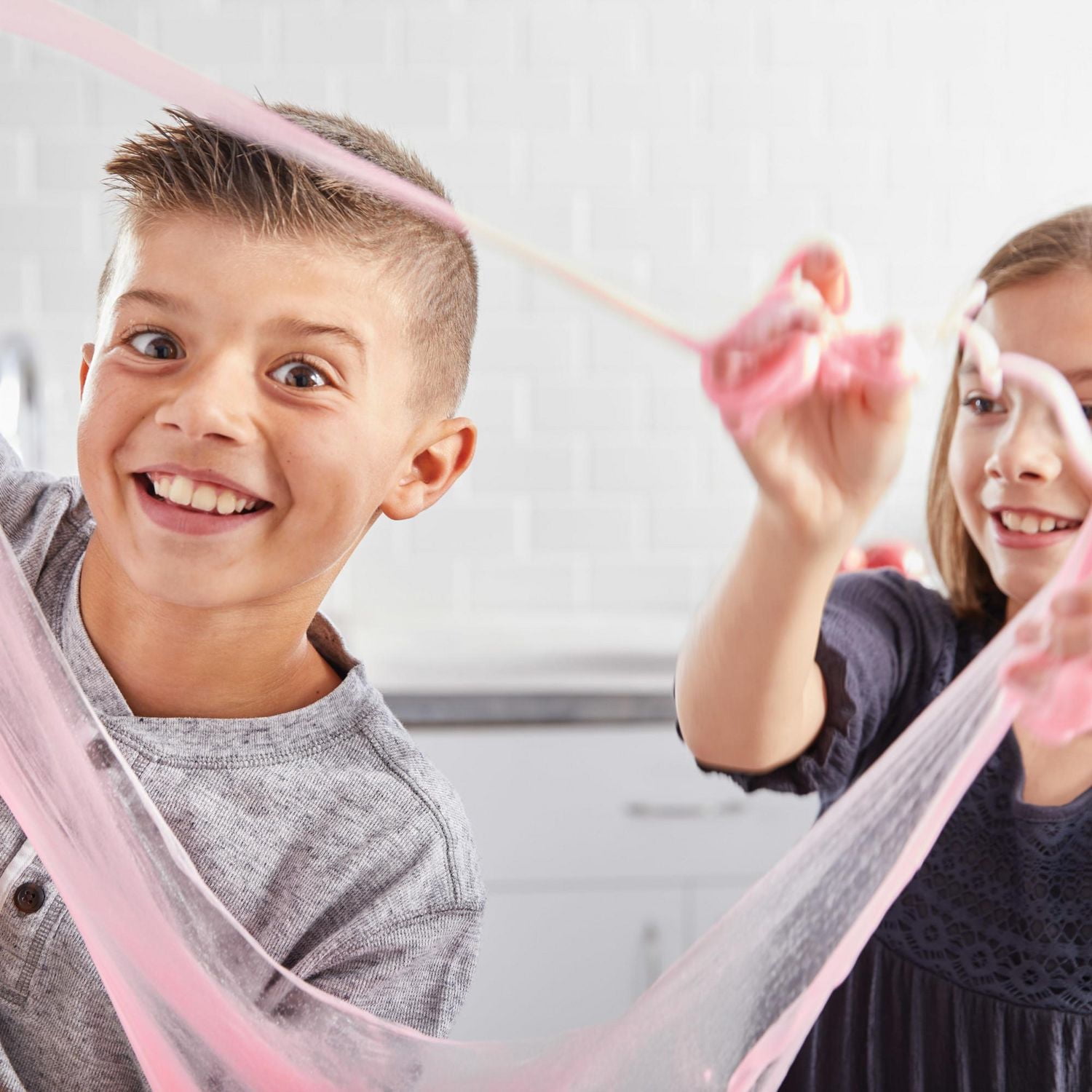 Colle liquide phosphorescente Elmer’s, lavable, rose, idéale pour fabriquer de la glu