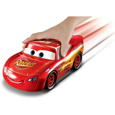 Disney/Pixar Cars 3 Transforming Lightning McQueen Playset - Walmart.com