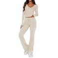 thumbnail image 2 of Conjunto Deportivo de Otoño de 2 Piezas A Juego para Estar en Casa: Pantalón de Pierna y Top Corto con Cuello Henley. Albaricoque L, 2 of 6