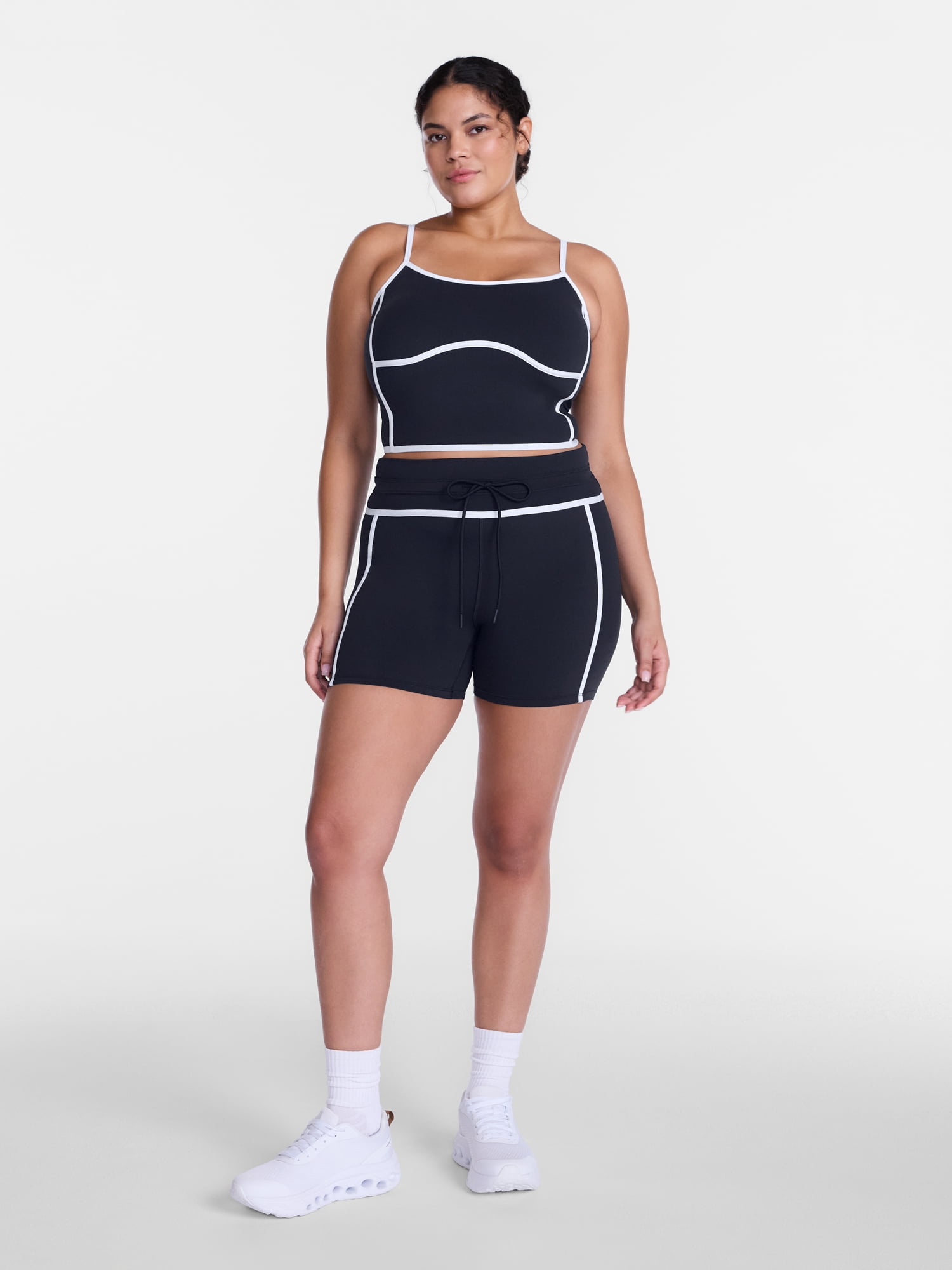 Avia Women's and Women's Plus SoftSculpt Tipped Bike Shorts, 5" Inseam, Sizes XS-4X