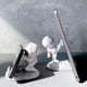 thumbnail image 3 of Soporte para teléfono celular único y lindo Soporte para automóvil Cool Fun 3D Cartoon Astronaut Design Soporte para tableta para teléfono móvil para escritorio Compatible con todos los teléfonos inteligentes para niños Decoración de regalo para el hogar Sailing Electrónica, 3 of 4