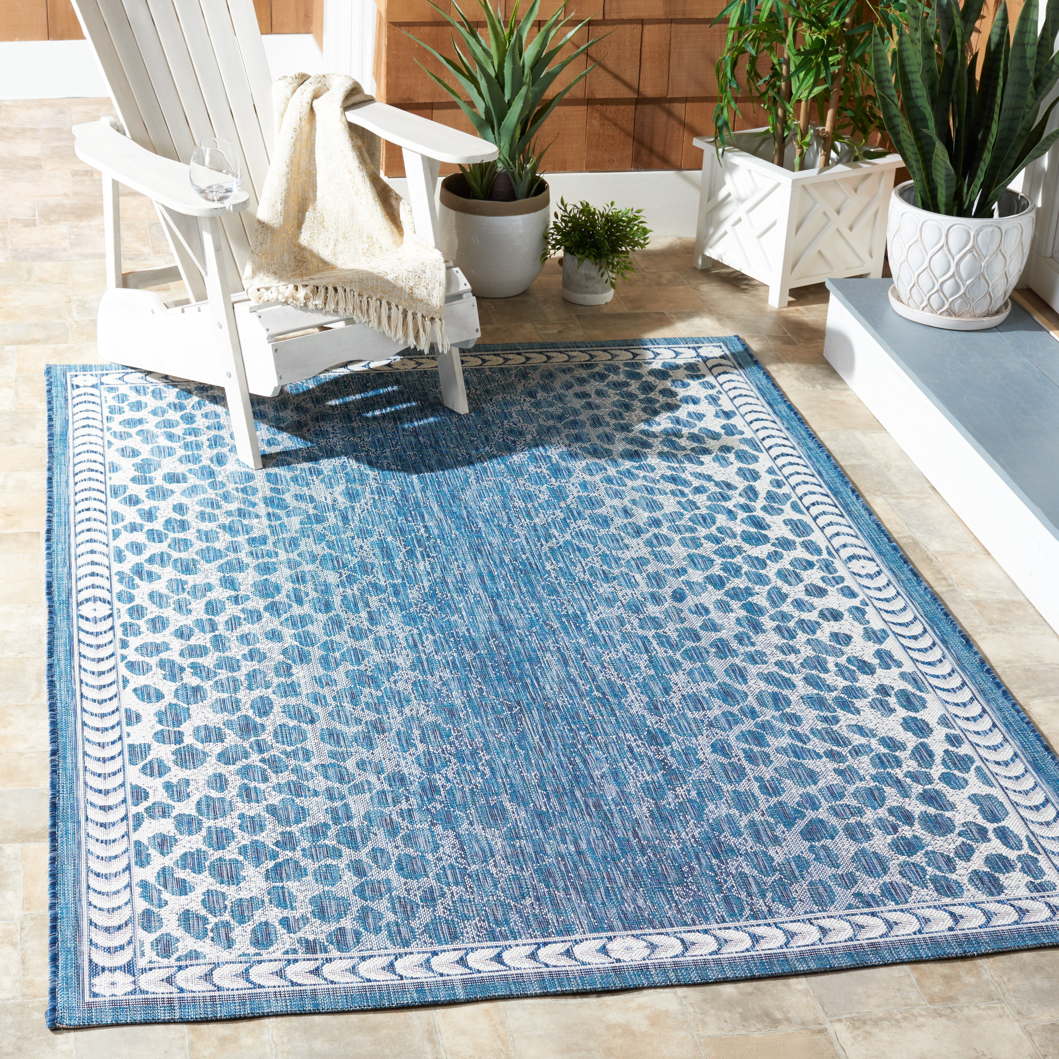 Safavieh Courtyard Regent Animal Indoor/Outdoor Area Rug, Blue/Ivory, 6'7" x 6'7" Square