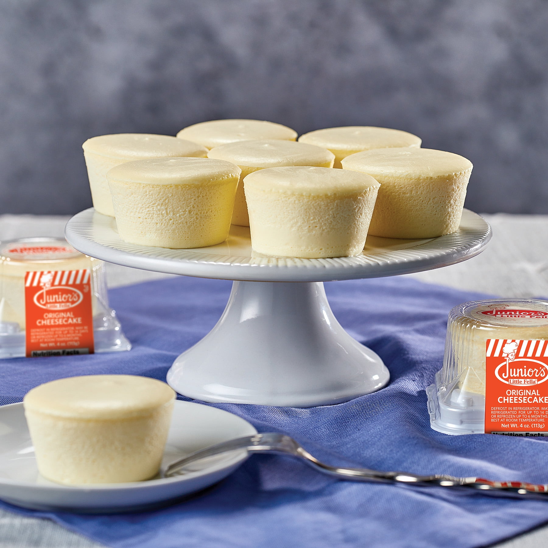Junior's Little Fellas Original New York Style Cheesecake, 4 oz, Frozen