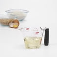 thumbnail image 2 of Vaso medidor OXO Good Grips para 2 tazas, angulado, sin BPA, 2 of 7