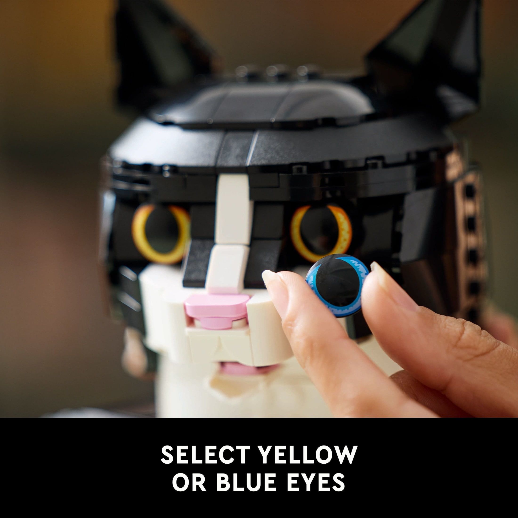 LEGO Ideas Tuxedo Cat - Building Sets for Adults, Ages 18+ - DIY Crafts Kit for Home Decor, Living Room or Bedroom - Gift for Animal Lovers - 21349