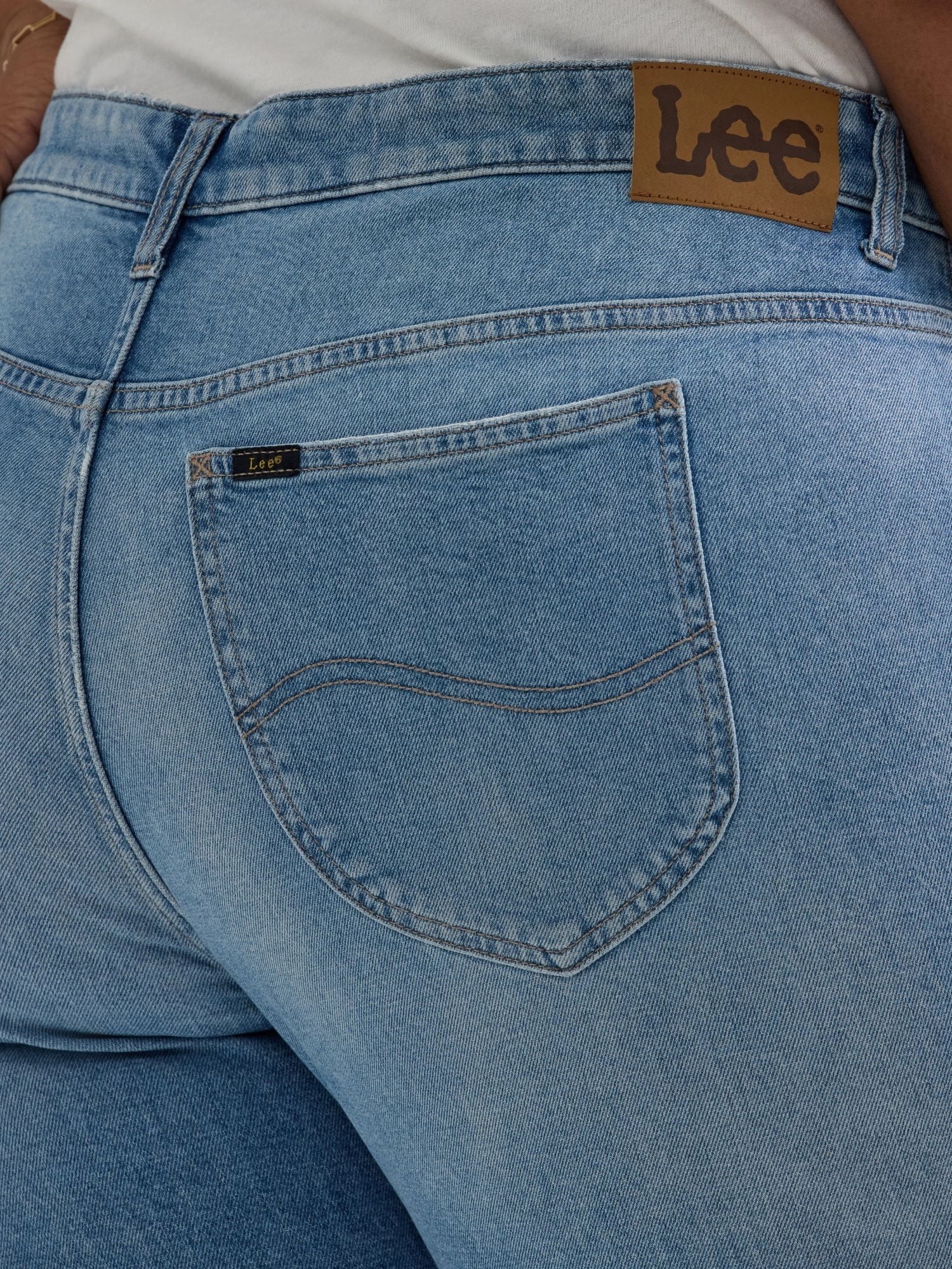 Lee® Women's Plus Heritage Classic Straight Jean