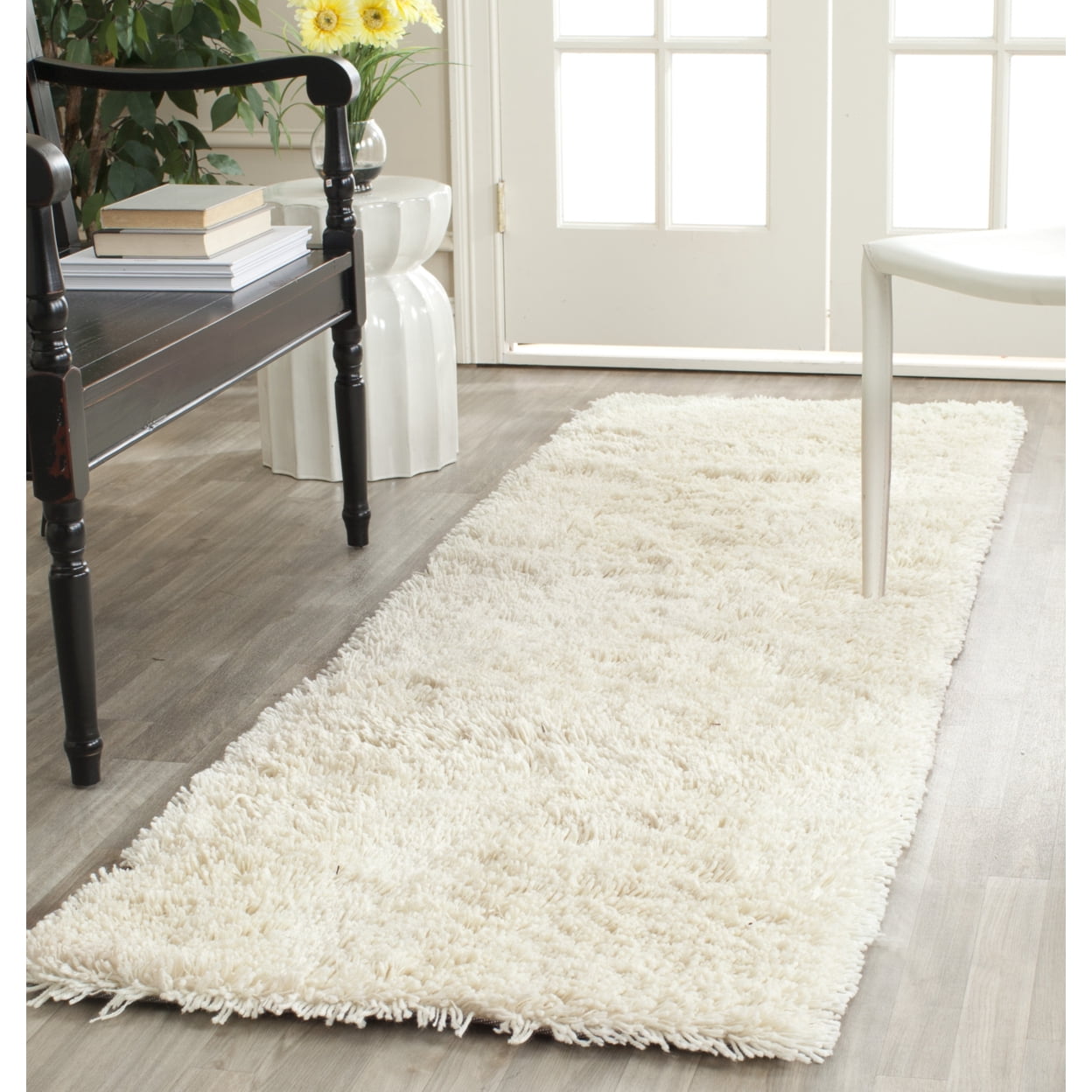SAFAVIEH Glen Solid Plush Shag Area Rug, Ivory, 7'6" x 9'6"