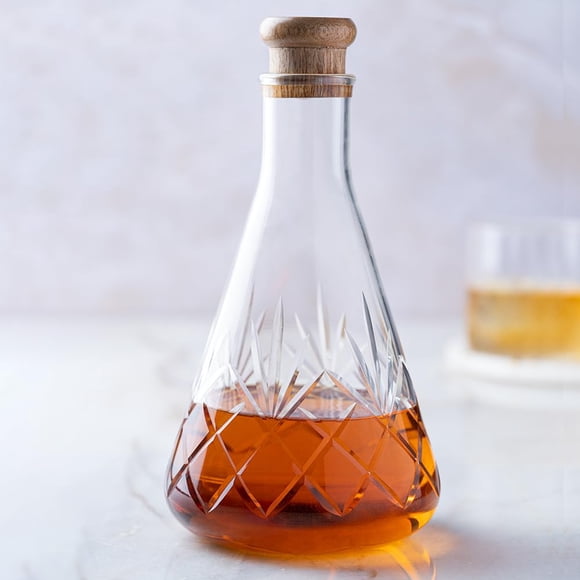 Borosilicate Glass Whiskey Decanter - 1 Liter, Clear | Icate Glass, Hand-etched Design, Crystal Clear Clarity - Good For Drinking Bourbon, Whiskey, Scotch, Cognac