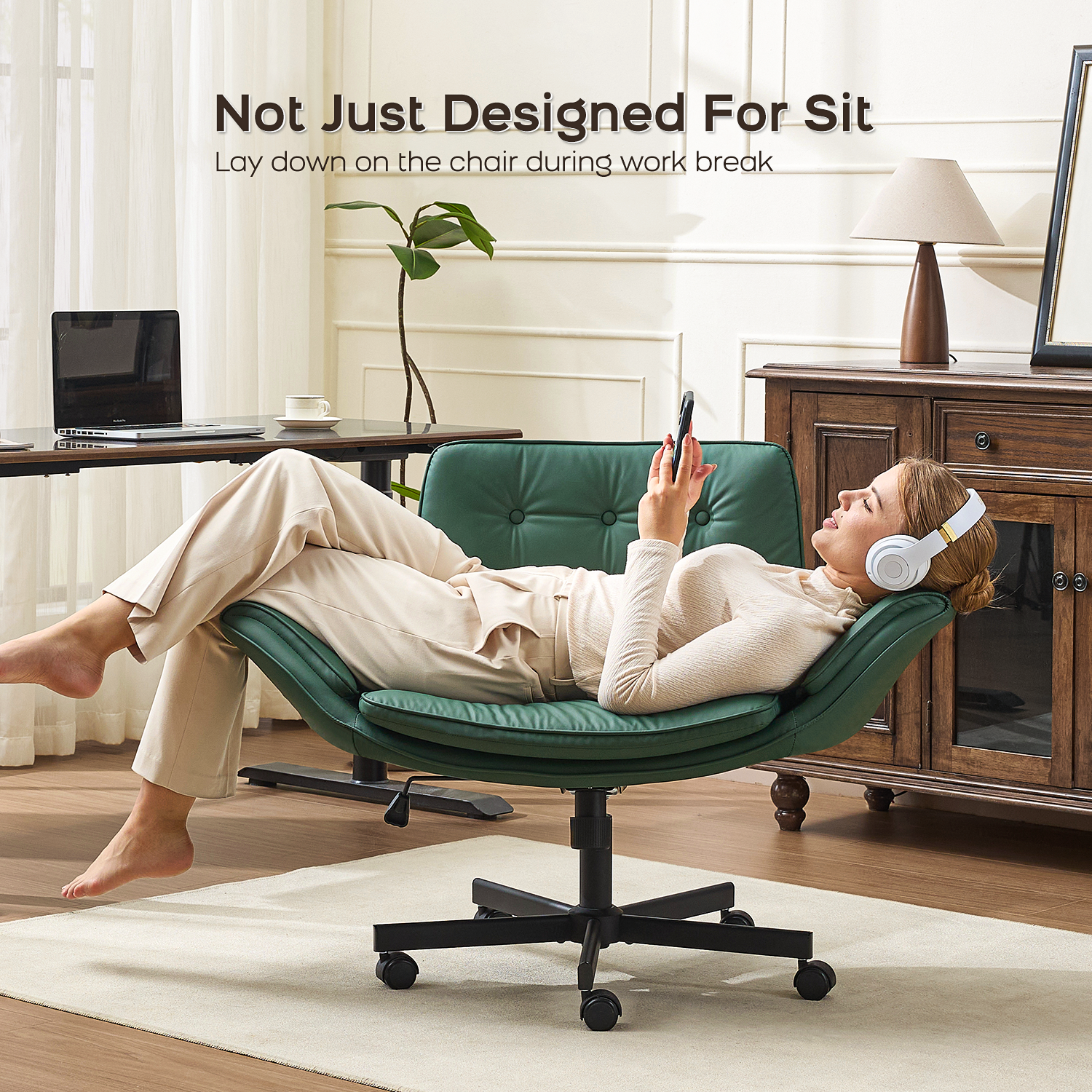 TMV Criss Cross Chair with Wheels & Armrests, Comfy Wide Vanity Chair, PU Leather Cross Legged Desk Chair, Height Adjustable Computer Office Desk Chairs for Home＆Makeup＆Bedroom，Green