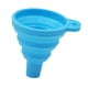 thumbnail image 4 of Embudo de silicona flexible para facilitar la transferencia de líquidos Azul, 4 of 9