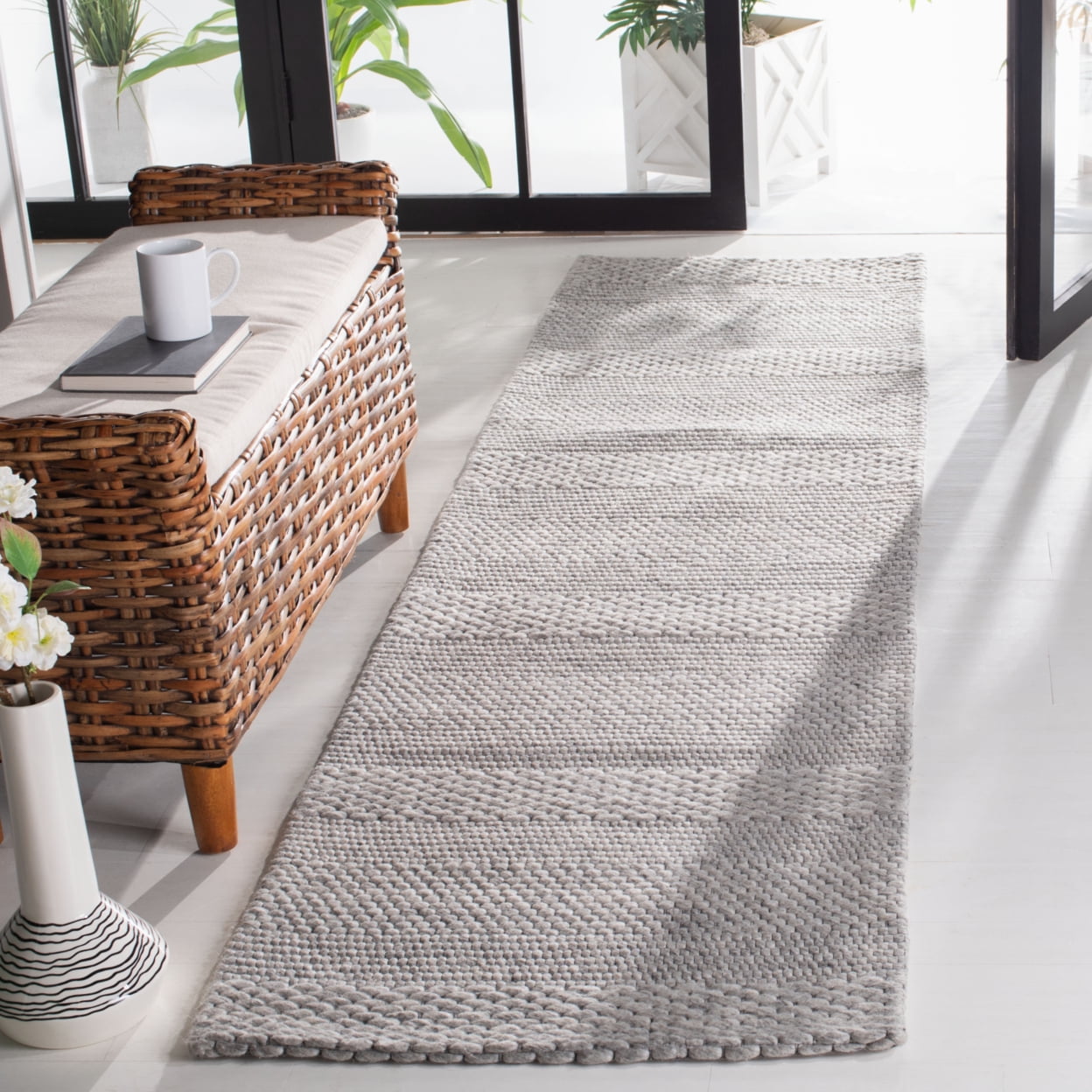 SAFAVIEH Marbella Cassarah Striped Area Rug, Silver/Grey, 6' x 9'