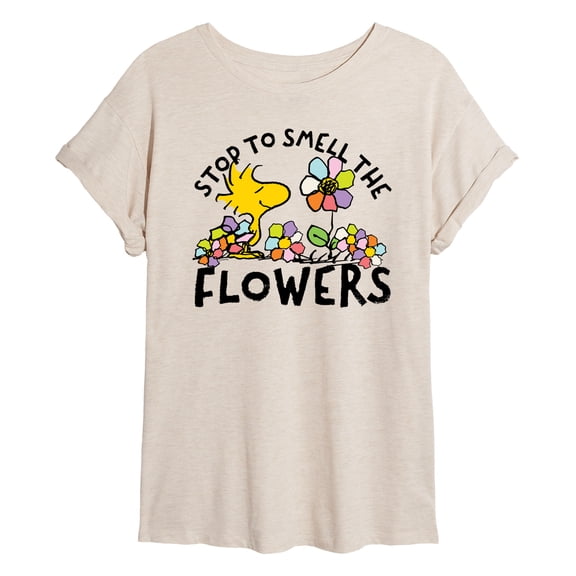 Peanuts - Stop and Smell the Flowers - Juniors Oversized Graphic T-Shirt