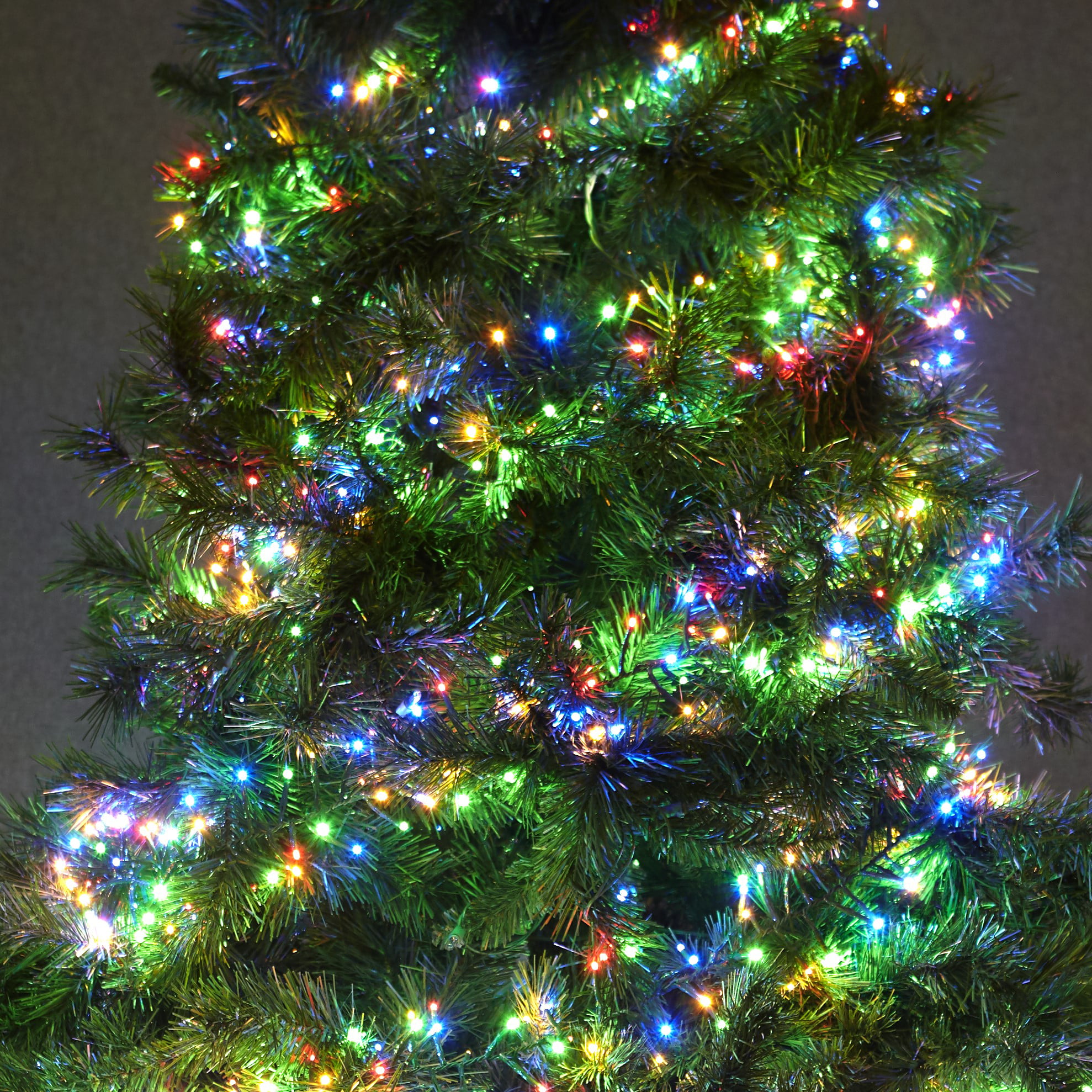 AC Powered Christmas LEDs 600-Light Mini LED Outdoor Cluster Fairy String Light 