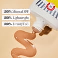 thumbnail image 4 of Protector solar First Aid Beauty Weightless Liquid SPF 30 45 ml, 4 of 9