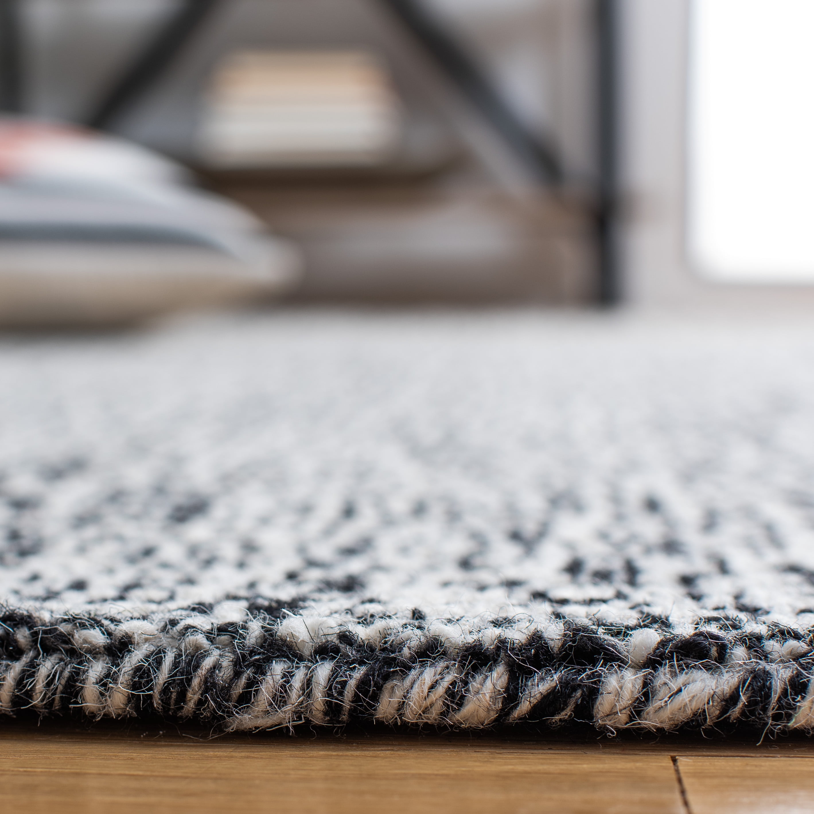 Safavieh Abstract Delia Distressed Wool Area Rug, Black/Ivory, 5' x 8'
