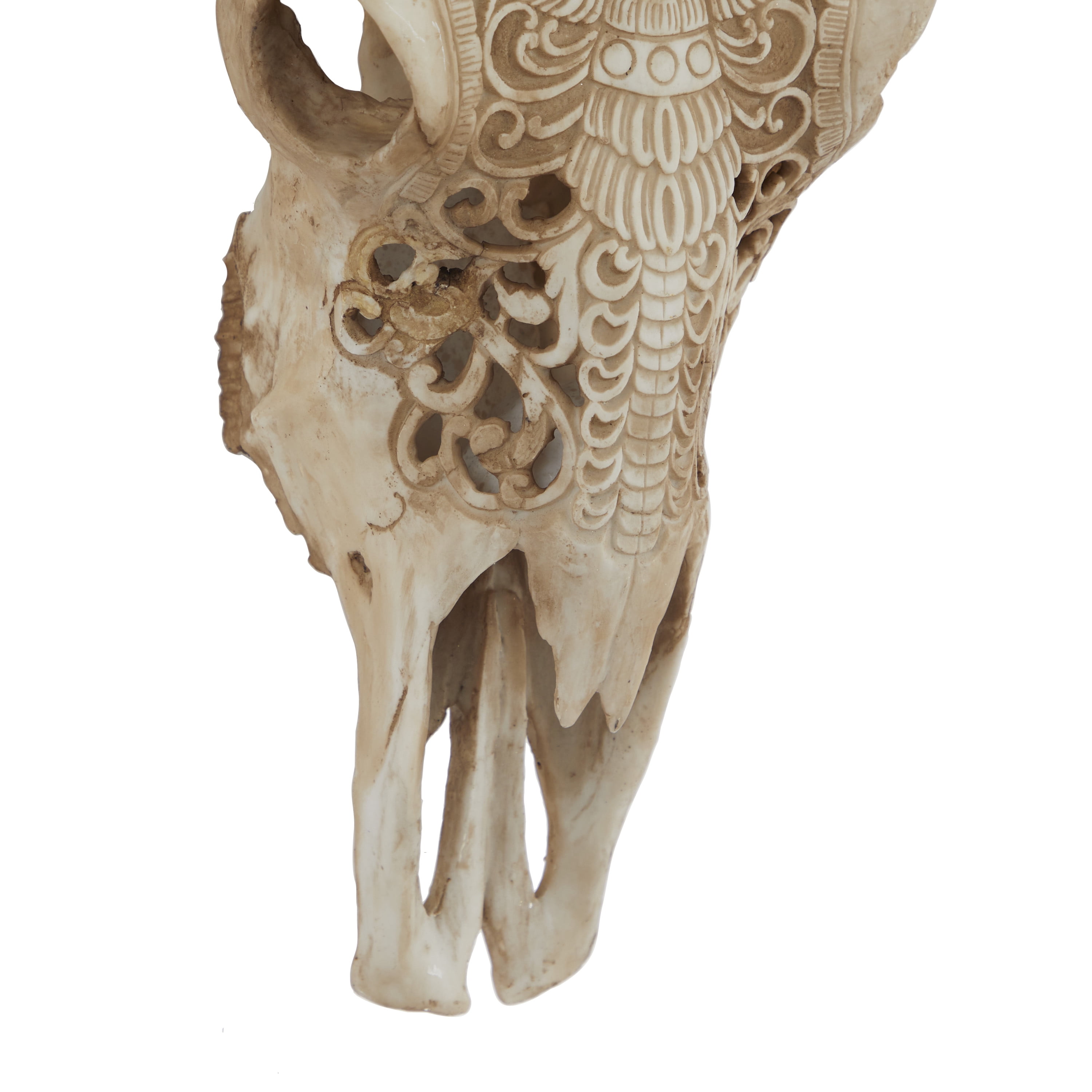 DecMode Brown Polystone Carved Skull Cow Wall Decor