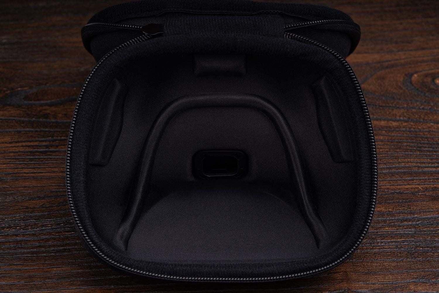 8BitDo Classic Controller Travel Case for Ultimate Controller & Charging Dock