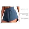 thumbnail image 4 of Shorts CRZ YOGA de tiro alto con forro de malla y abertura lateral de 3" XL, 4 of 6