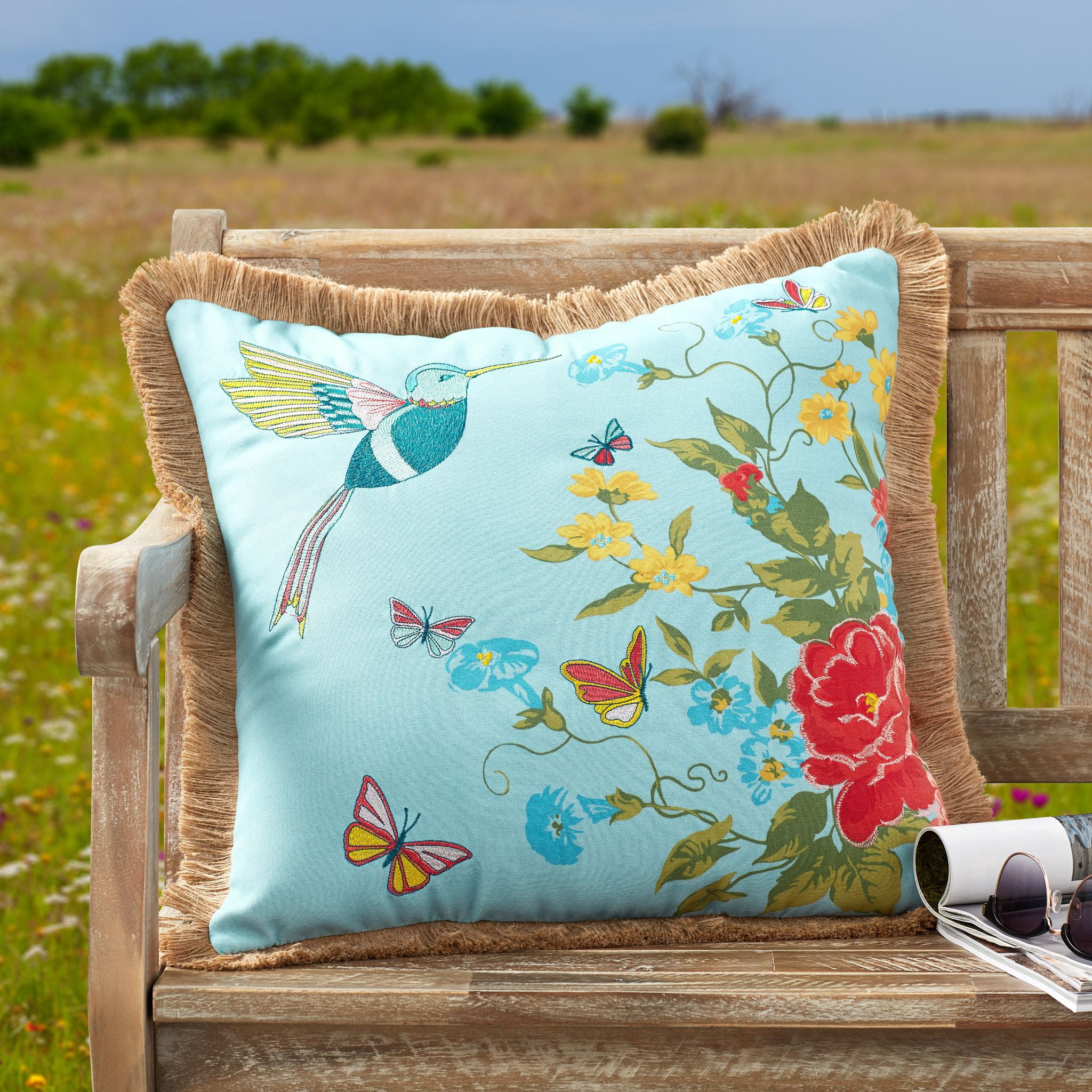 The Pioneer Woman Sweet Rose Embroidered Bird Outdoor Pillow, 20 in x 20 in