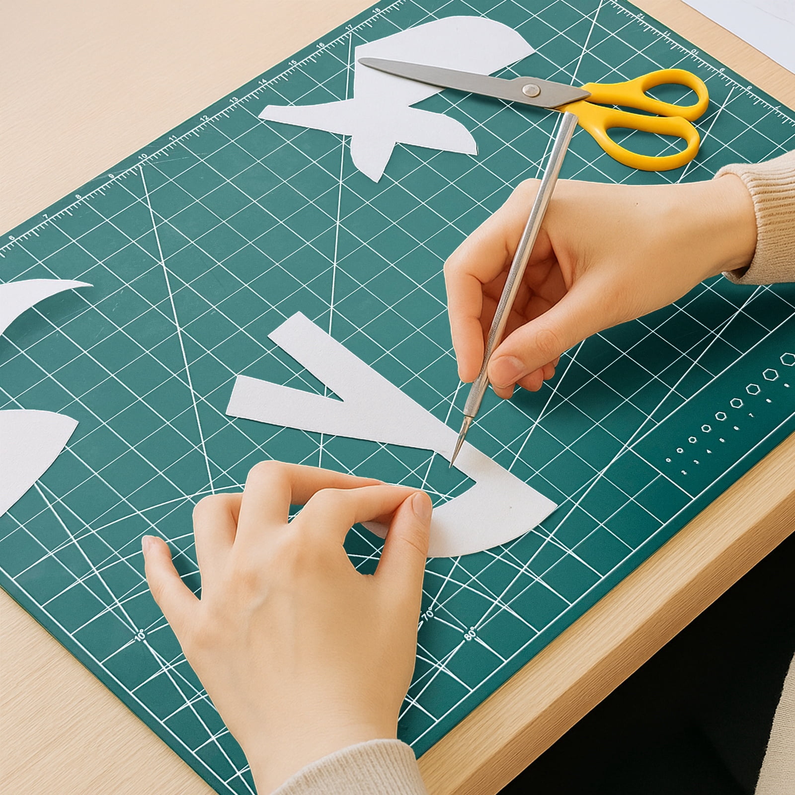 FrenzyBird 35" x 23" Large Self Healing PVC Cutting Mat, Double Sided, Gridded Rotary Cutting Board for Craft, Quilting, Fabric, Scrapbooking，Sewing（A1-Black or Gray）