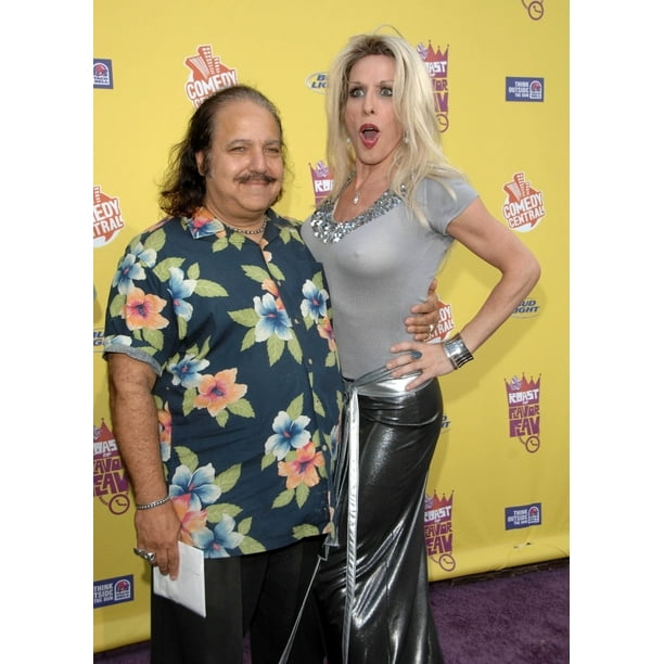 Ron Jeremy Alexis Arquette At Arrivals For The Comedy Central Roast Of Flavor Flav The Warner Brothers Studio Lot Los Walmart Com Walmart Com