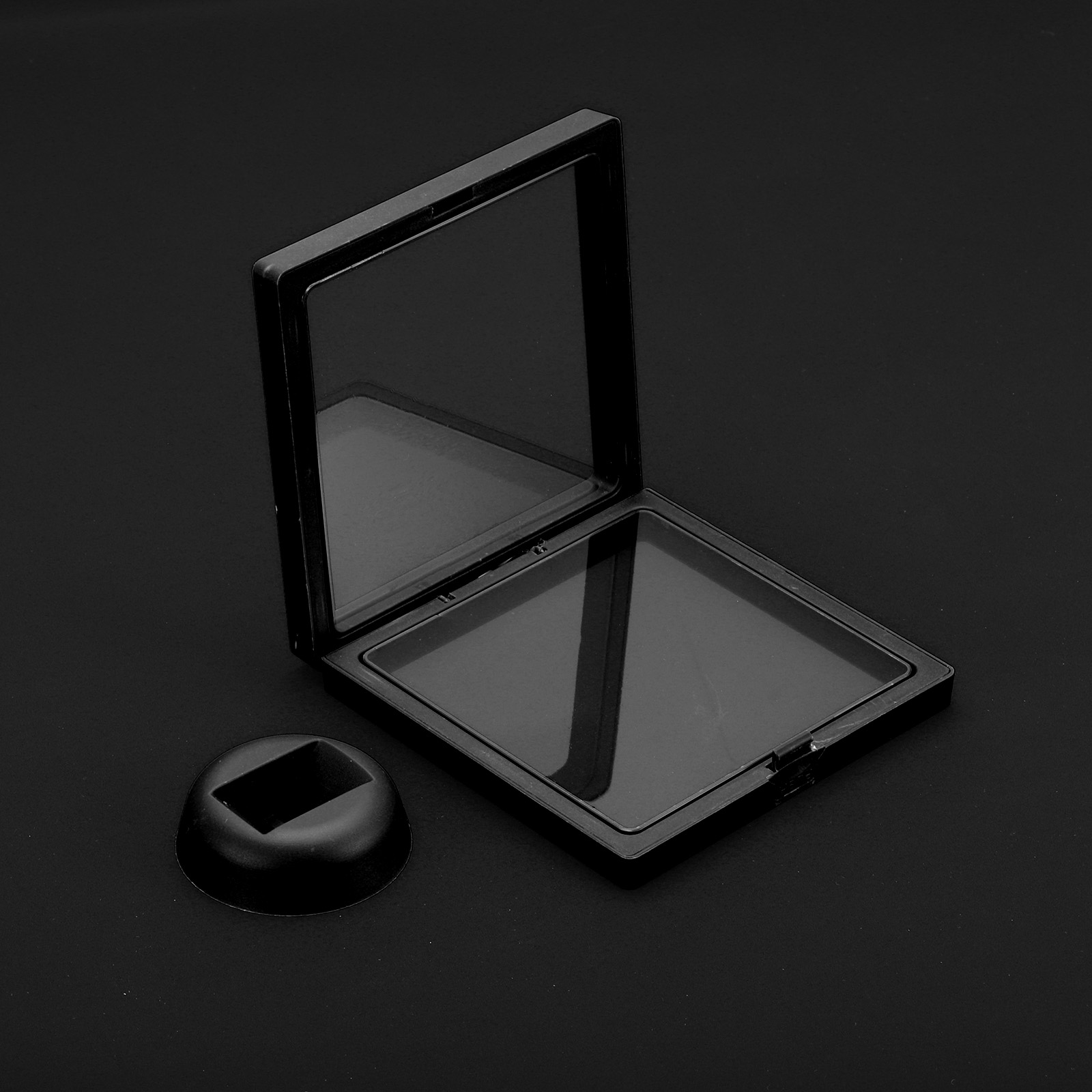 Unique Bargains 4Pcs Floating Frame Display Holder Stand 4.33" x 4.33" x 0.8" Black