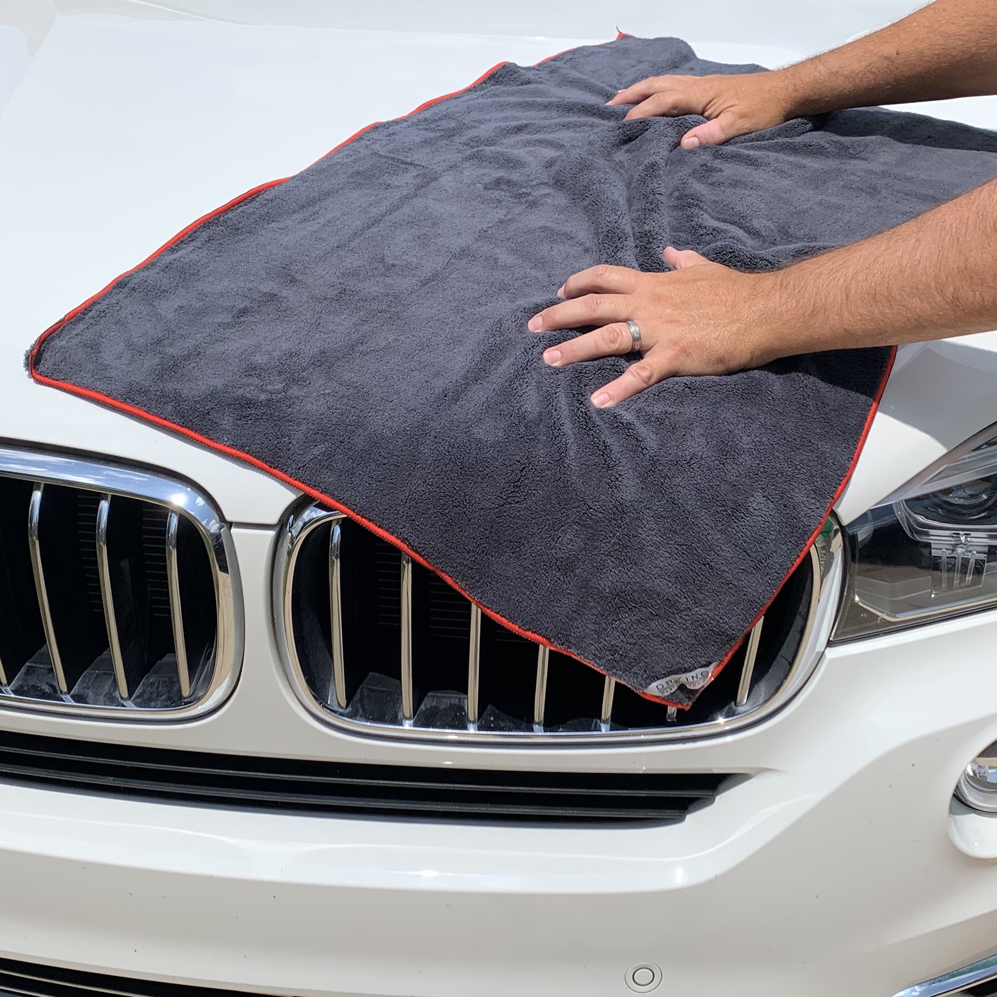 Platinum Series XL Super Absorbent Microfiber Car Drying Towel, Cleaning  Towel, 6 Sq. ft. 