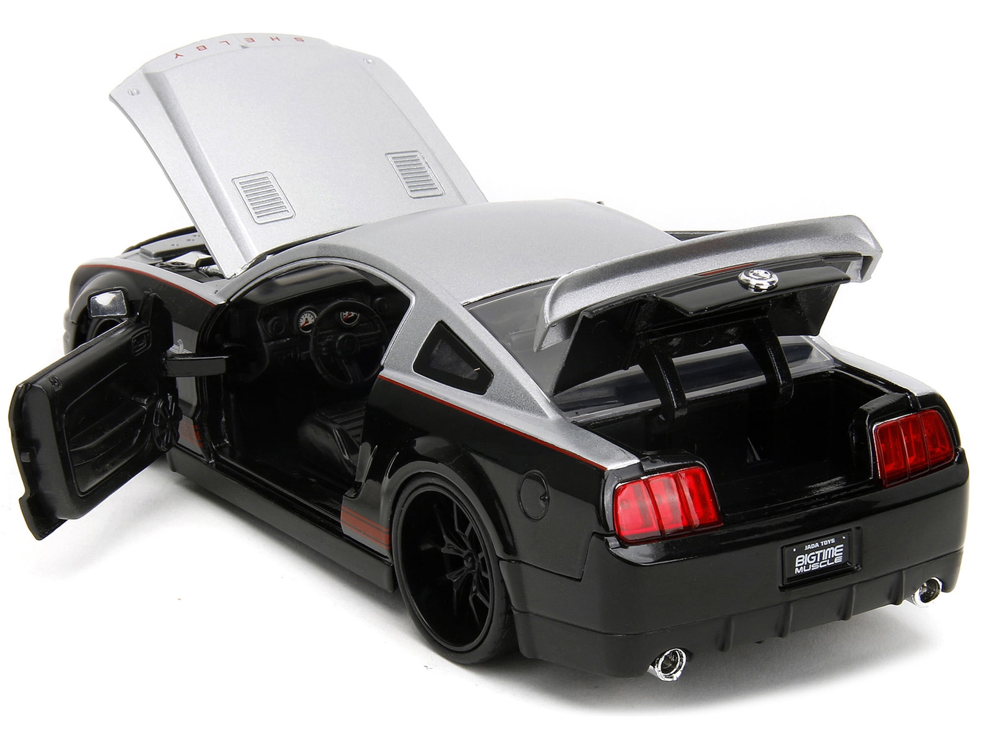 Diecast 2008 Ford Shelby Mustang GT-500KR Silver and Black
