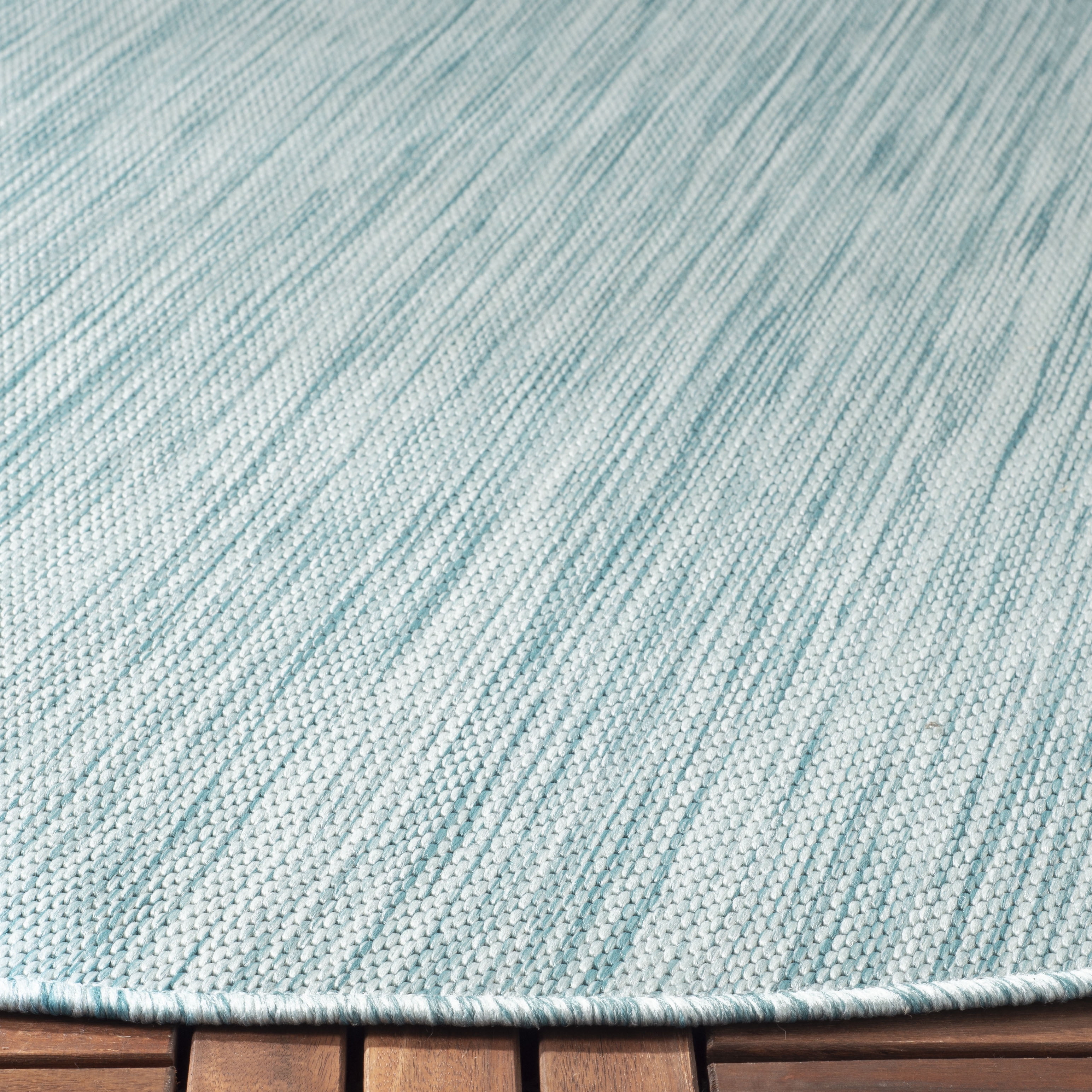 SAFAVIEH Beach House Tayler Solid Indoor/Outdoor Area Rug, Aqua, 6'7" x 6'7" Round