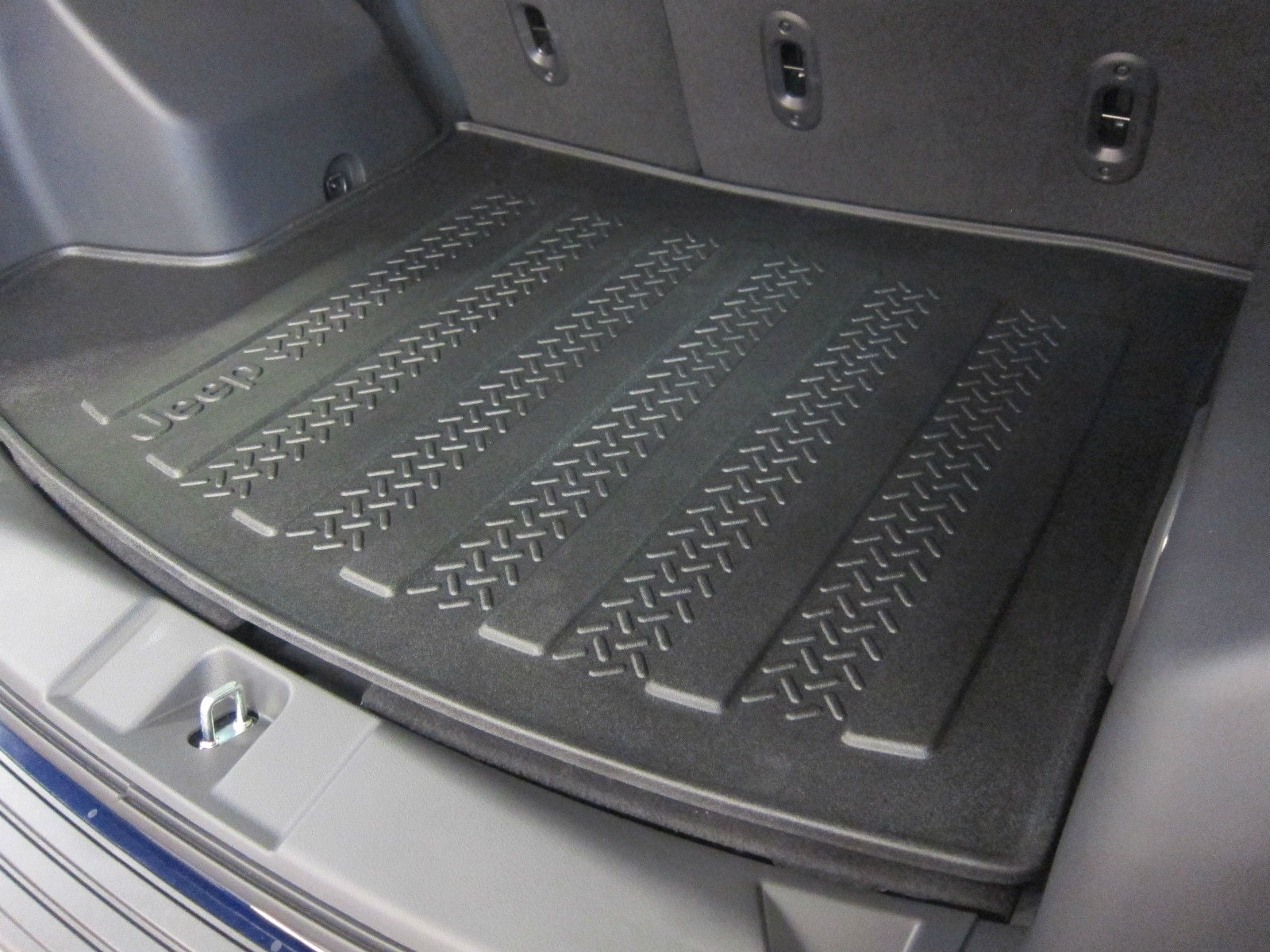 2007-2016 Jeep Compass Patriot Rubber Slush Floor Mats /& Cargo Tray Liner Mopar