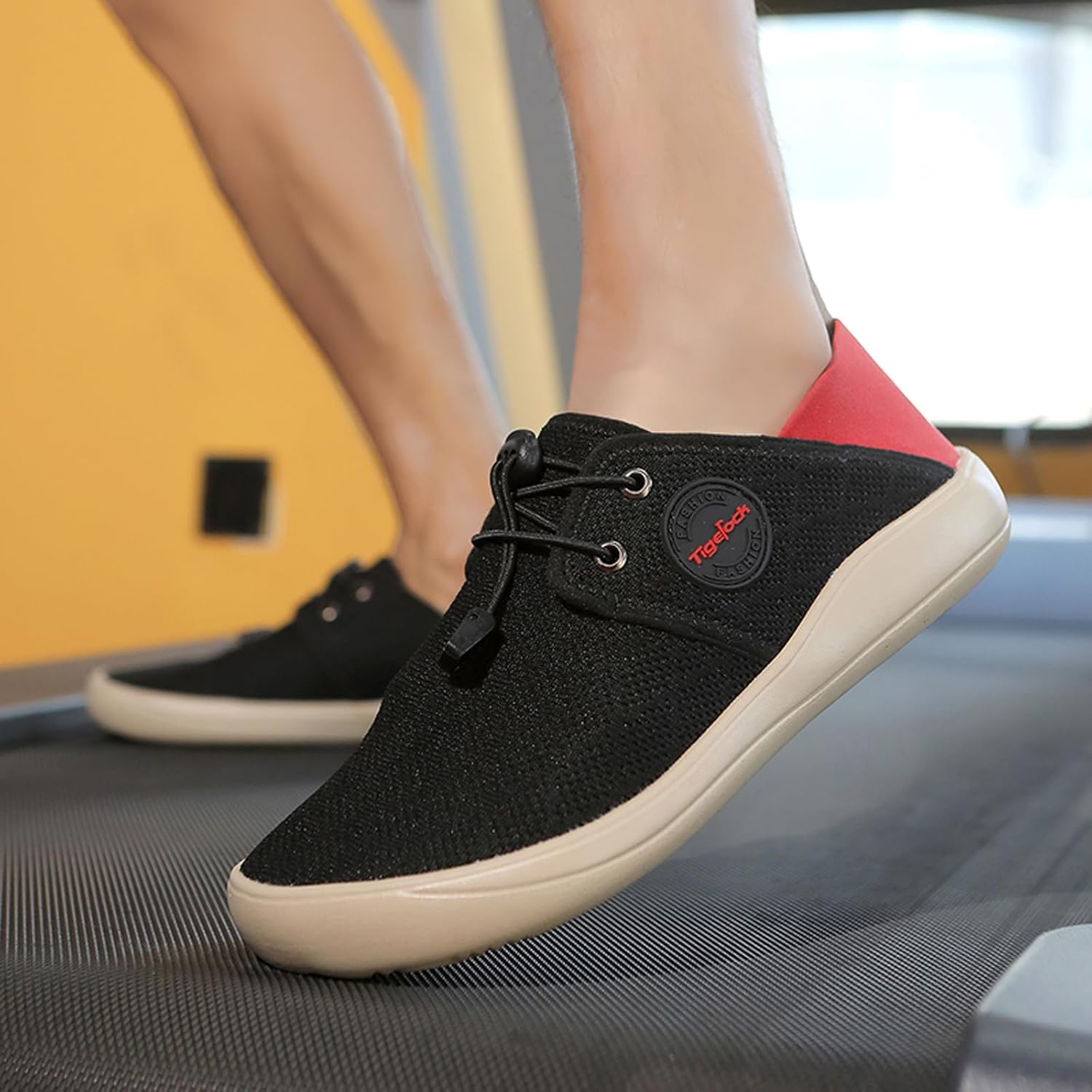 Men's Barefoot Shoes Wide Toe Box Zero Drop Minimalist Trail Running Shoes - Gym Training Shoes for Hiking Walking Water