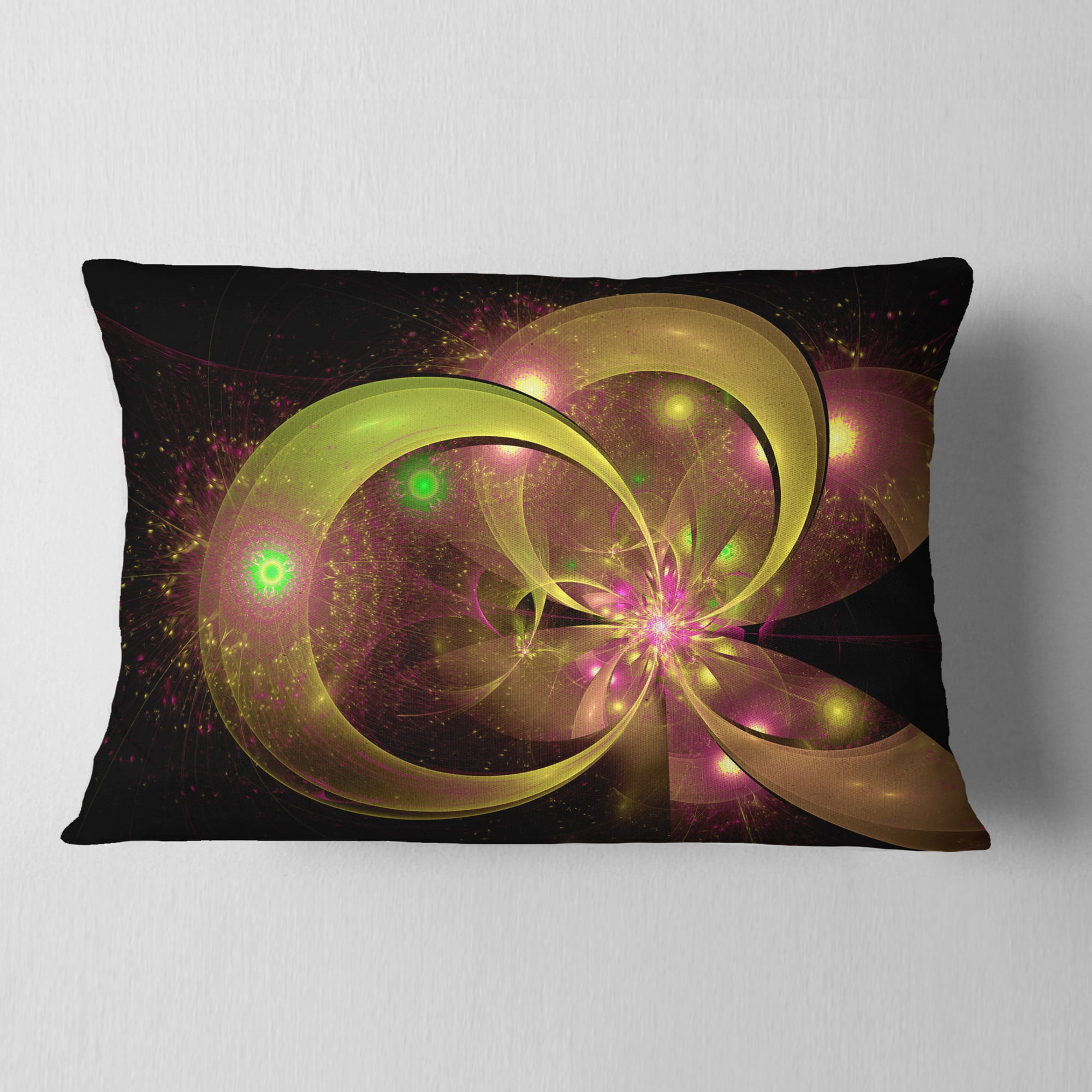 Designart Symmetrical Green Fractal Flower - Floral Throw Pillow - 12x20