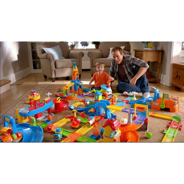 Vtech choo best sale choo train playset