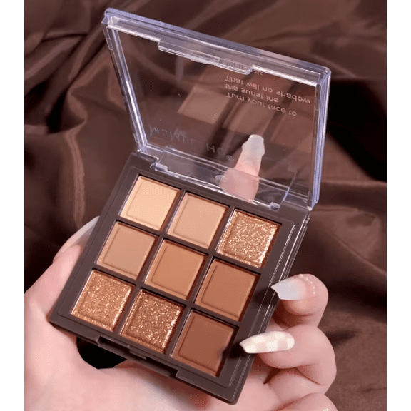 Eye Shadow Compact with 9 Mocha Shades
