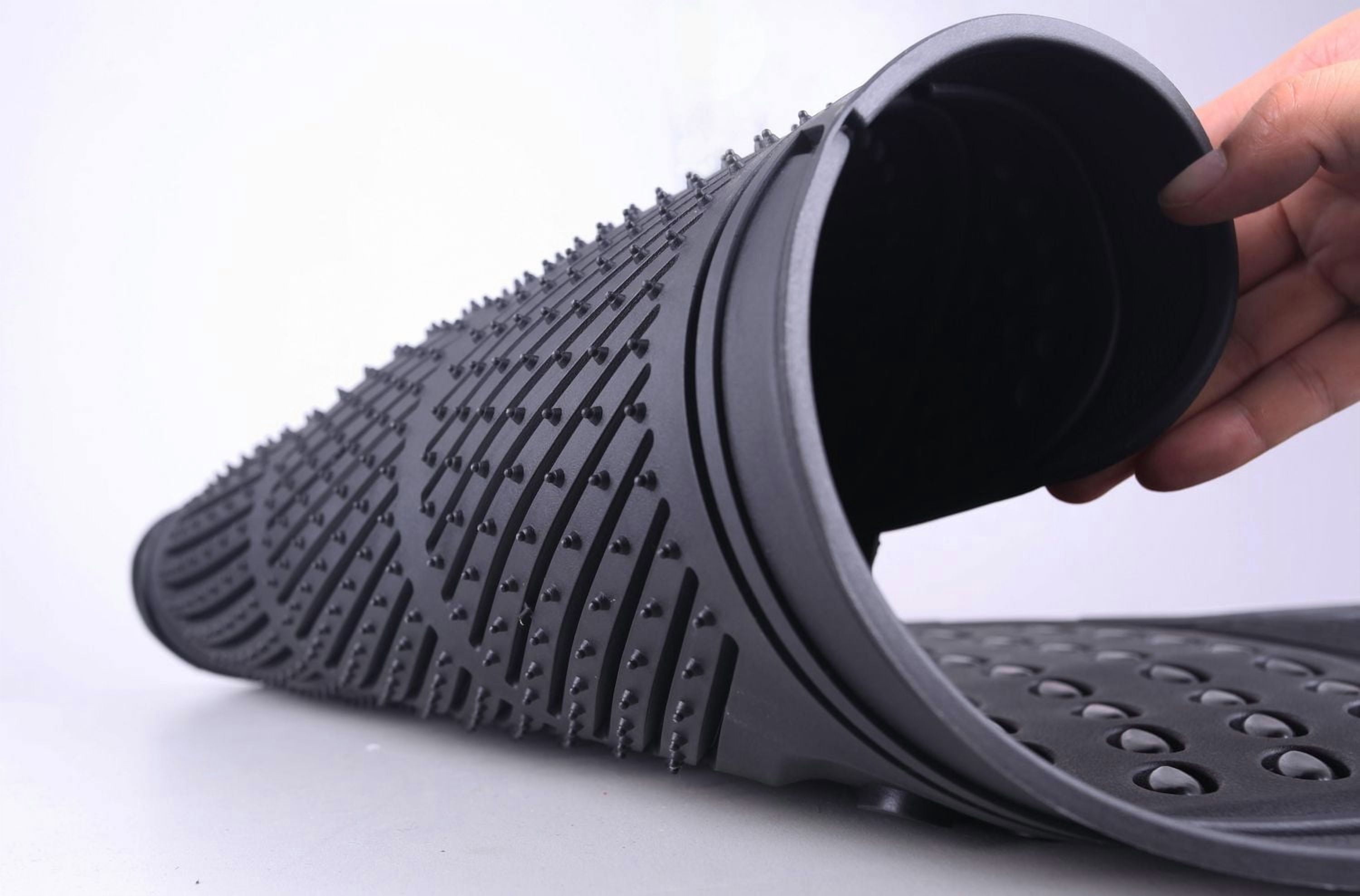 AUTO DRIVE 5-PIECE All Season Universal Car Floor Mats Black