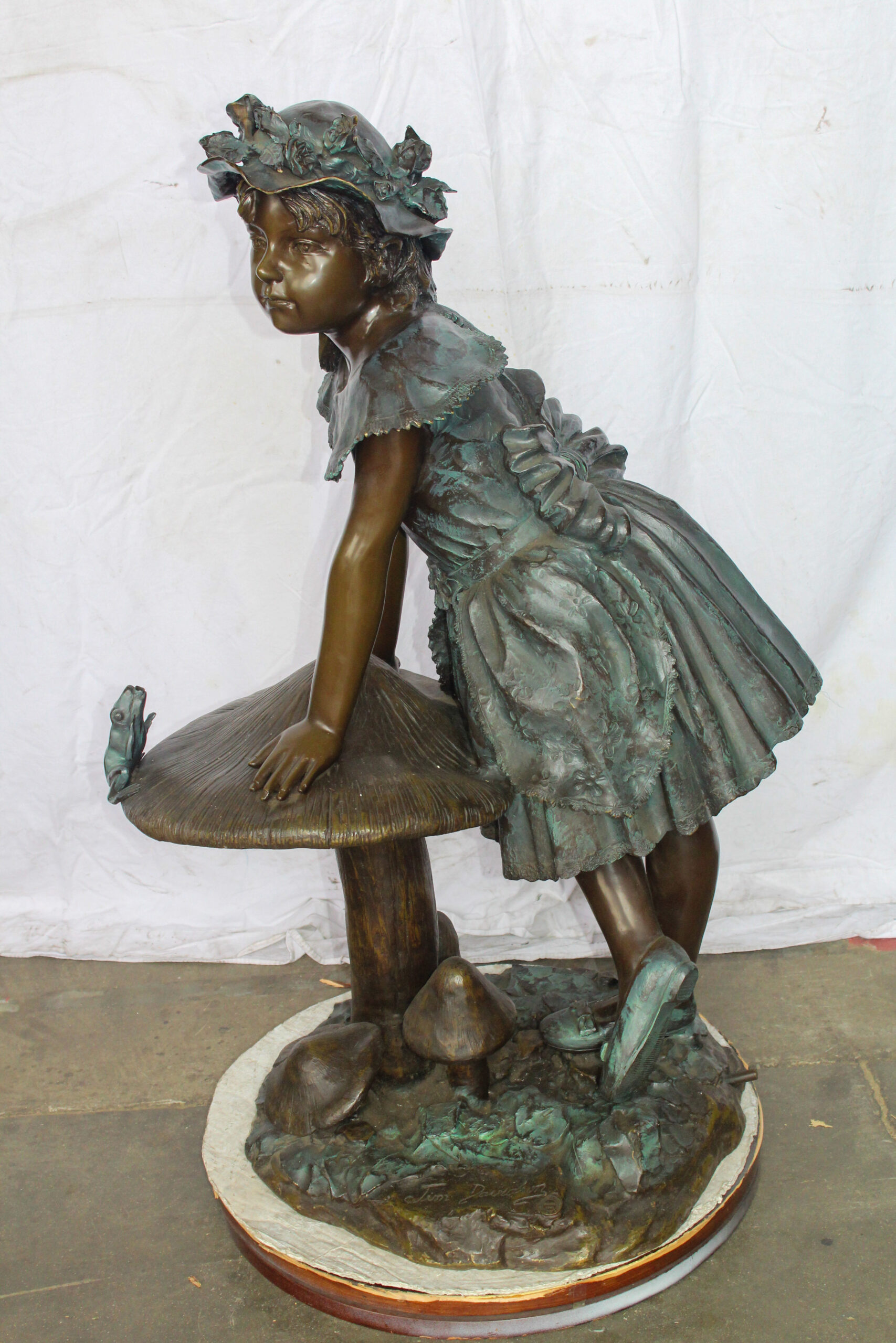 Nifao Elegant Girl Standing by a Frog on a Mushroom 31" x 20" x 43"H – Outdoor Bronze Fountain, Garden Water Feature, 31"L x 20"W x 43"H