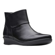 clarks hope track ankle boot