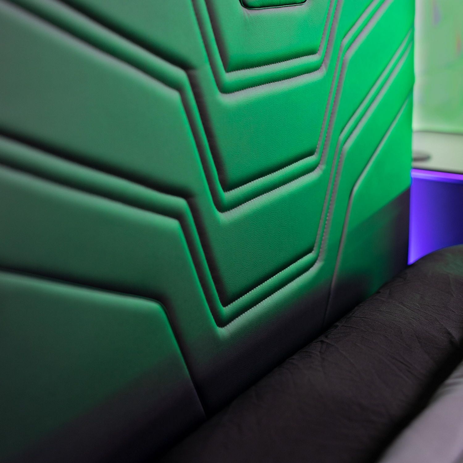 X Rocker Oracle Gaming Bed with TV Mount, Black, Twin