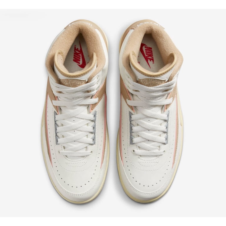 Nike Women's Air Jordan 2 Retro Shoes, Sail/Desert-Sunset Haze