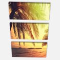 thumbnail image 3 of Design Art - Plage Tropicale avec Palmier Vert, 3 of 3