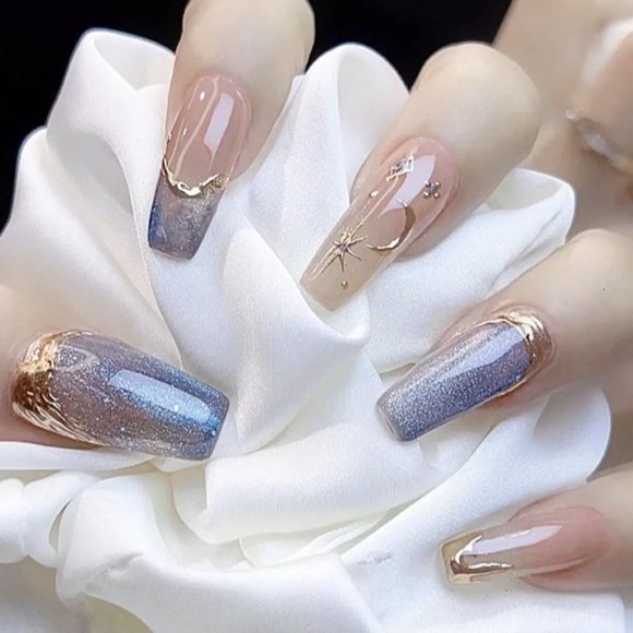 shiyou-24 Pcs Press on Nails Medium Coffin,Blue False Nails with Gold Moon and Stars Designs,Coffin Medium Stick on Nails for Women and Girls Nails Art