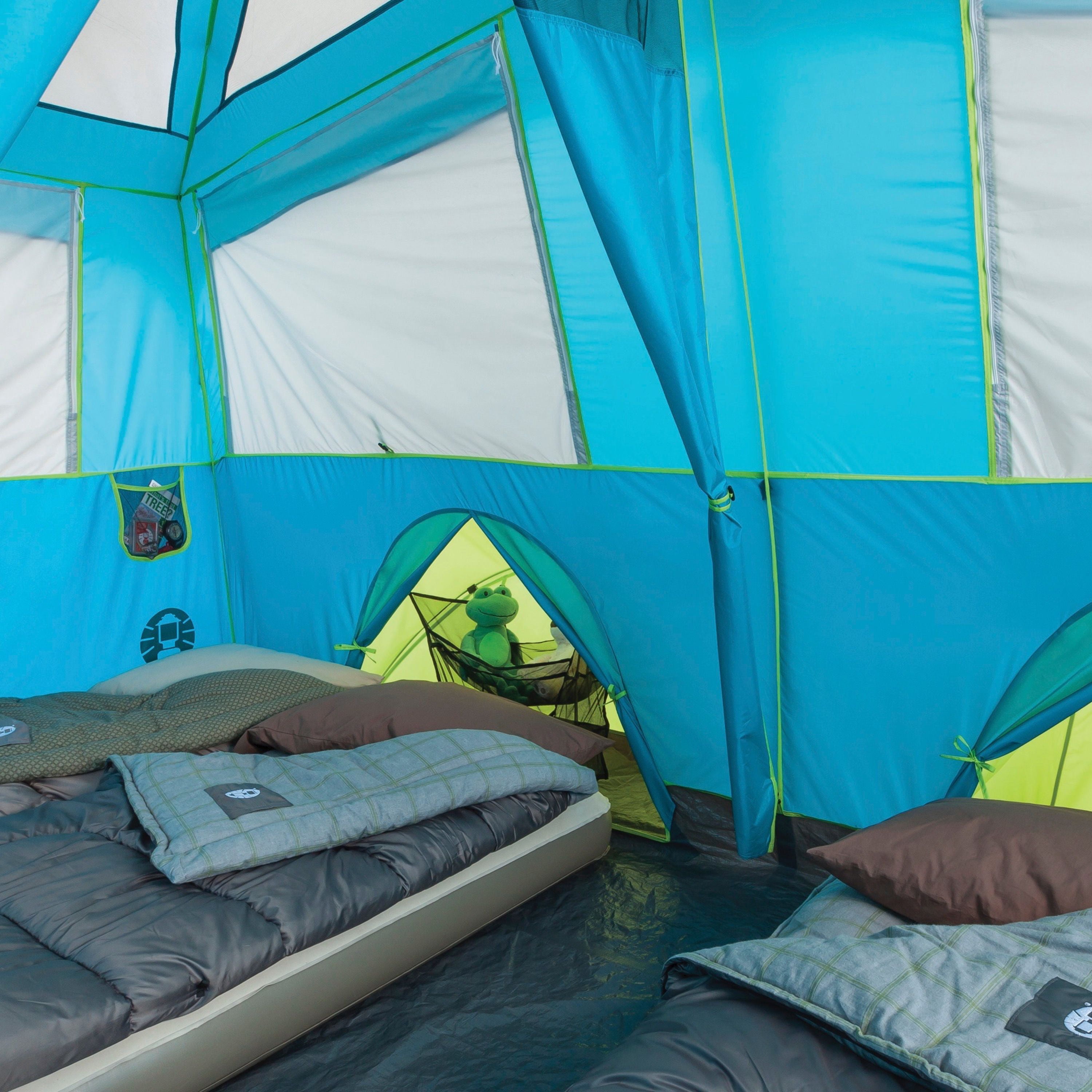 Coleman 6-Person Tenaya Lake Fast Pitch Cabin Camping Tent with Cabinets