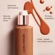thumbnail image 5 of Base de maquillaje líquida resistente al agua Laura Mercier Real Flawless Weightless Perfecting: cobertura media modulable, duración de 12 horas, acabado natural, hidratante, larga duración, no comedo, 5 of 8