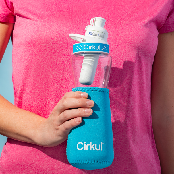 Cirkul Blue Chill Sleeve & Comfort-Grip Lid Combo for